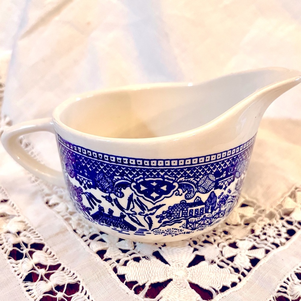 Blue White Blue Willow Creamer Classic Oriental Pattern #2